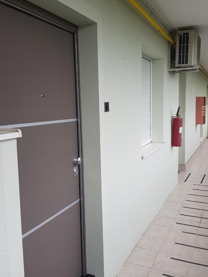 Marsim Lux Apartman Zagreb Eksteriør billede